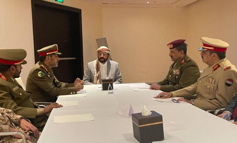 العرادة يلتقي رئيس هيئة الأركان والقيادات العسكرية المشاركة في معرض الدفاع العالمي 2026