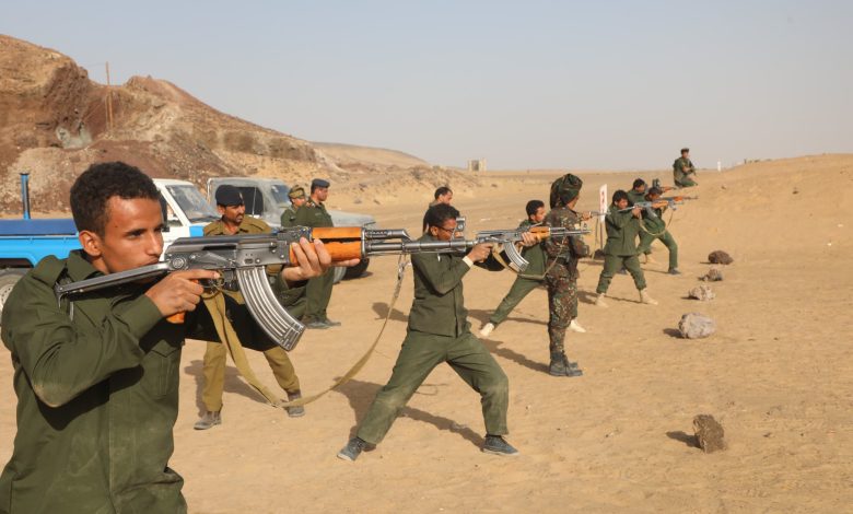 المنطقة الأمنية الثالثة بشرطة مأرب تنفذ مشروع الرماية بالذخيرة الحية