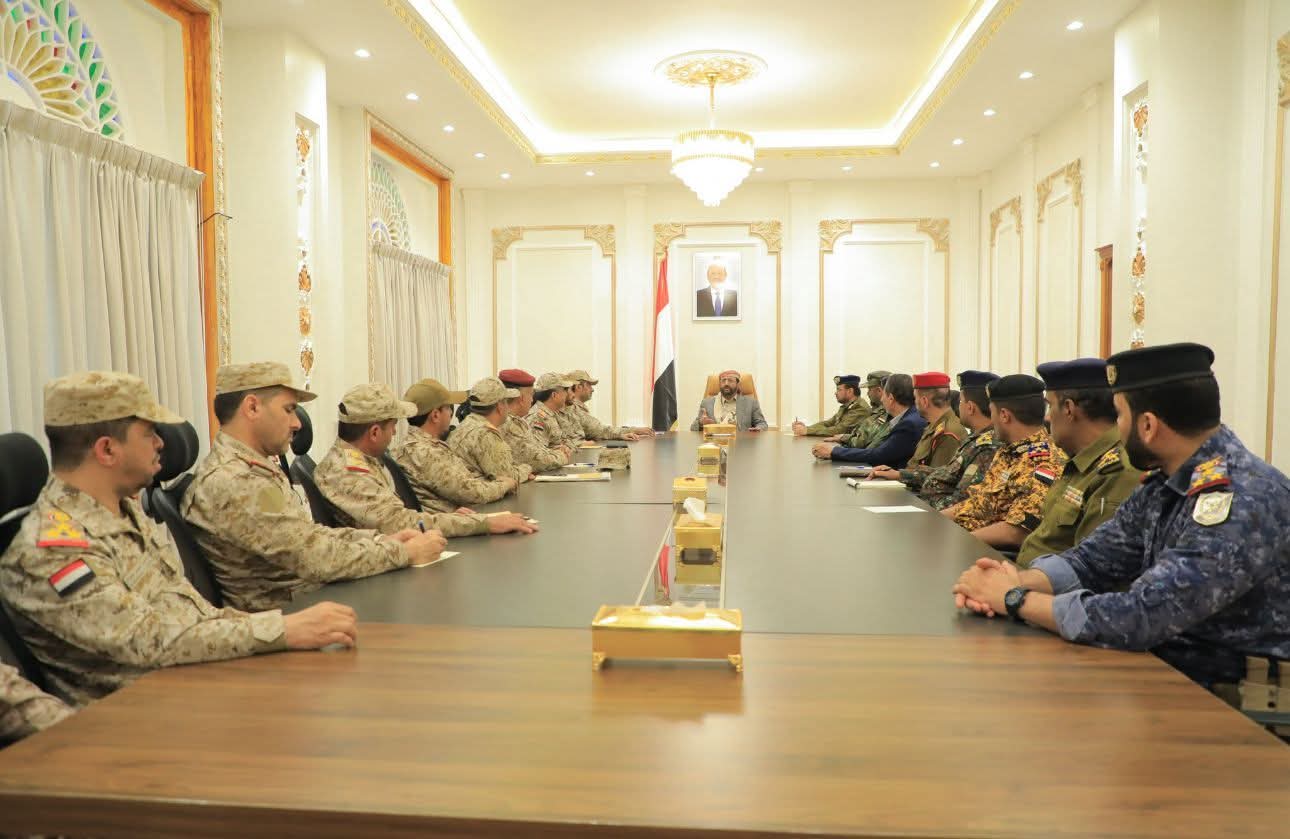 اللجنة الأمنية والعسكرية بمأرب تعقد اجتماعاً استثنائياً لمناقشة المستجدات