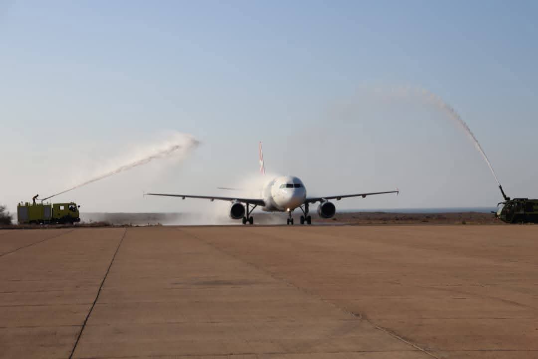 وصول أول رحلة لـ«الخطوط اليمنية» بين جدة وسقطرى بعد توقف استمر 11 عاماً