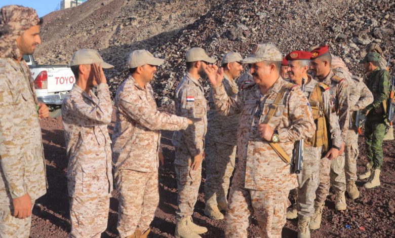 نائب رئيس هيئة التدريب والتأهيل يتفقد المراكز والمعسكرات التدريبية التابعة لوزارة الدفاع