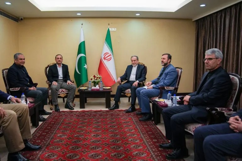 تفاؤل أمريكي بإنهاء الحرب وجهود باكستانية لتقريب المسافات بين واشنطن وطهران