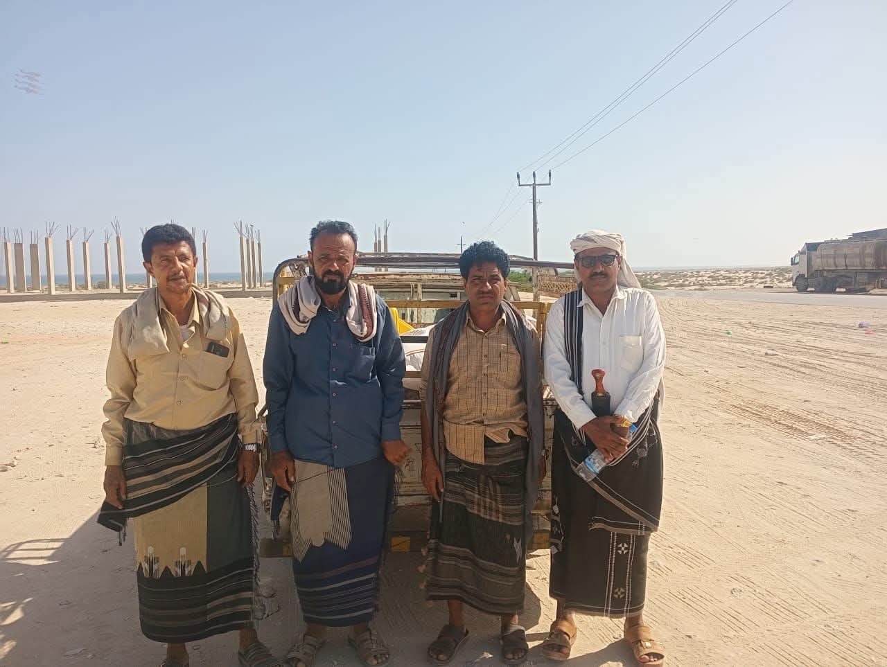 ائتلاف شبوة يواسي أسر ضحايا صيادي رضوم ويقدّم مساعدات غذائية رمزية