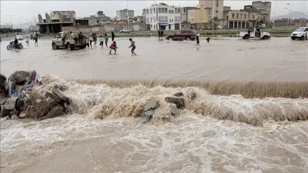 تحذيرات من مخاطر الألغام المنجرفة جراء الأمطار التي تشهدها اليمن