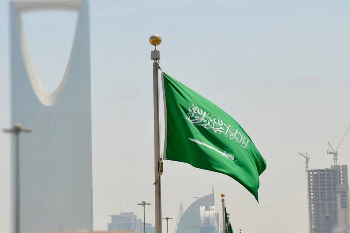 السعودية تؤكد دعمها الثابت للحكومة اليمنية وترحب بإدانة أعضاء مجلس الأمن للهجمات الحوثية الإرهابية