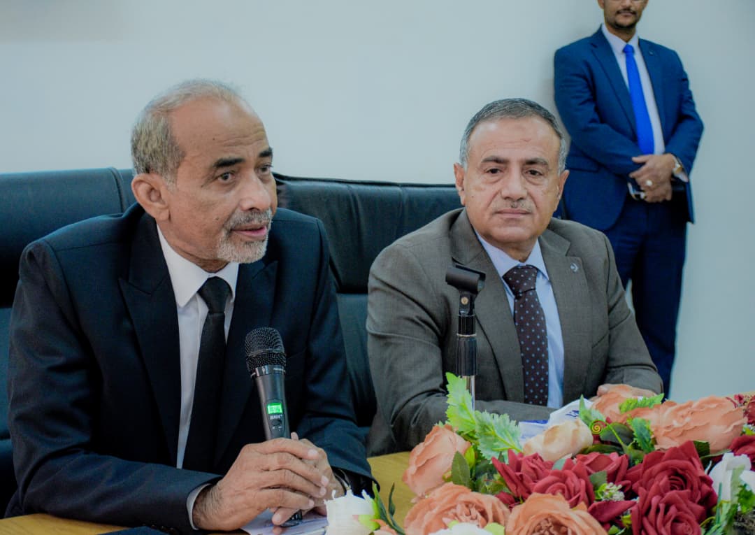 الصبيحي يشيد بالإنجازات العلمية والفكرية التي حققتها جامعة عدن