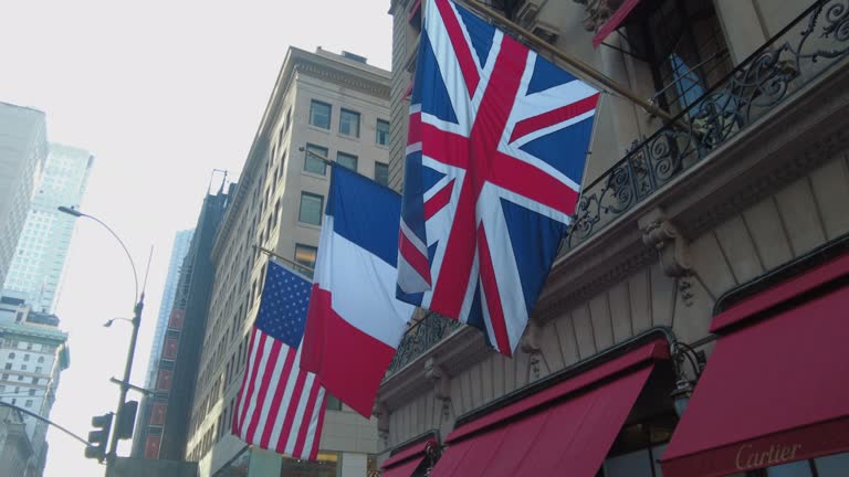 إدانة أمريكية وبريطانية وفرنسية لقرارات الحوثيين بإعدام مواطنين يمنيين