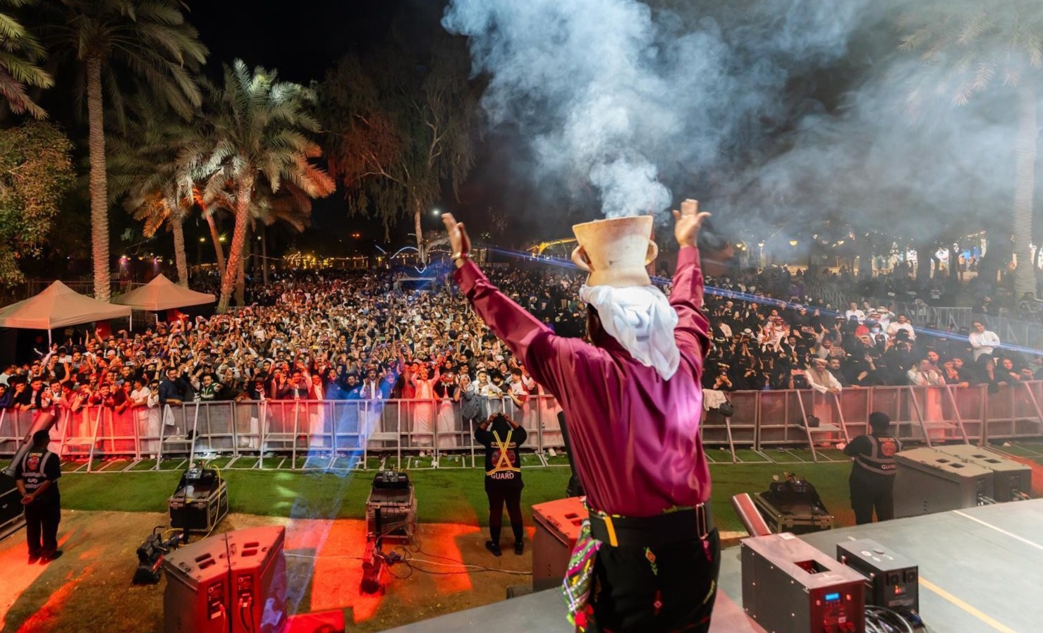 الأيام الثقافية.. مزجت بين ألوان الفنون الشعبية وعكست إبداع الحضارة اليمنية