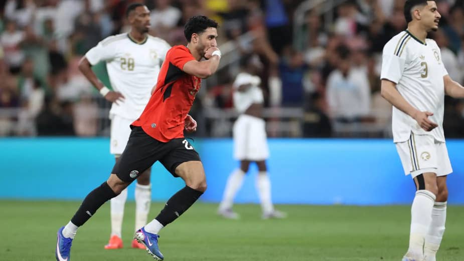 الفرعون تحت الأنظار.. خطوة جديدة من برشلونة تجاه مرموش