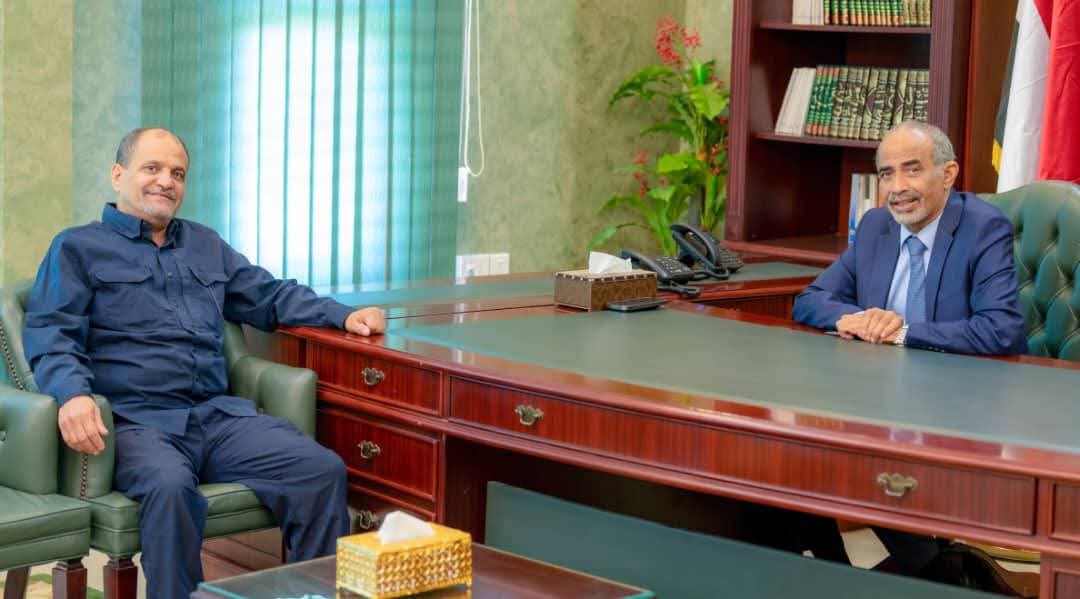 الفريق الصبيحي: مجلس القيادة الرئاسي يضع ملف مكافحة الإرهاب في صدارة أولوياته