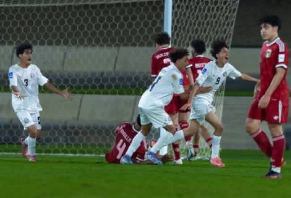 ناشئو اليمن يقلبون الطاولة على الإمارات بثلاثية في كأس آسيا