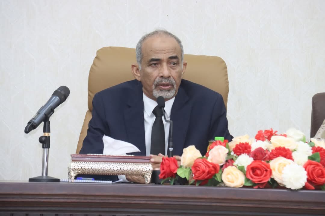 عضو مجلس القيادة محمود الصبيحي يشيد بالدور الوطني لأبناء الحواشب