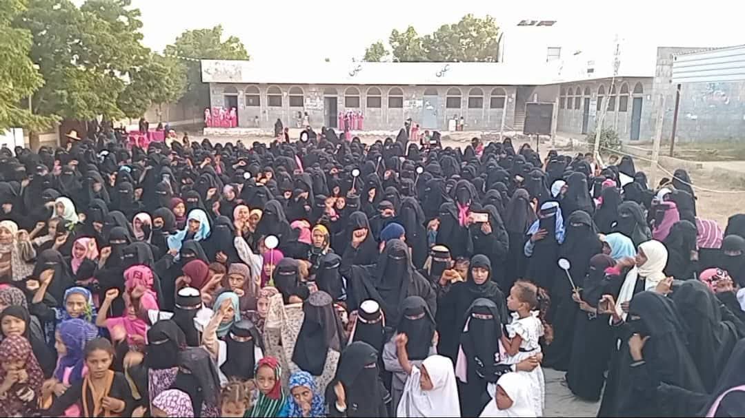 إعلام الحديدة يحذر من توظيف الحوثي للمناسبات الدينية لحشد النساء في تهامة