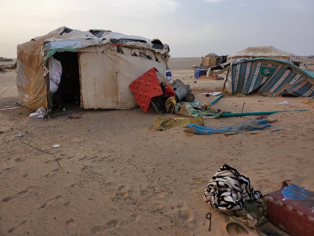 تضرر 1370 أسرة نازحة جراء المنخفض الجوي والعواصف في الجوف