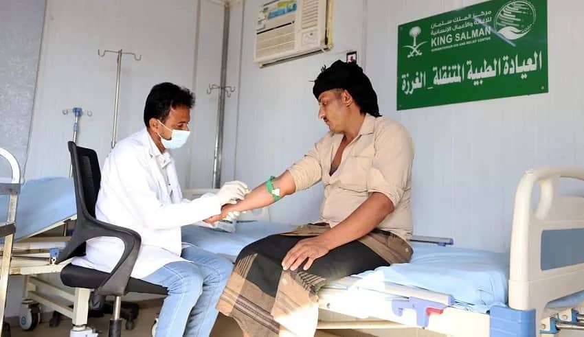العيادات الطبية المتنقلة لمركز الملك سلمان تقدم خدماتها لـ856 مستفيدًا في حجة خلال شهر فبراير
