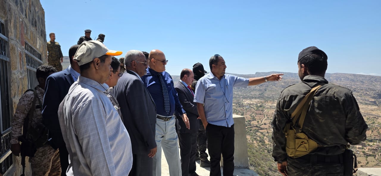 لجنة حكومية تعلن تعز “منطقة منكوبة” وتدعو لبرنامج تعافٍ شامل