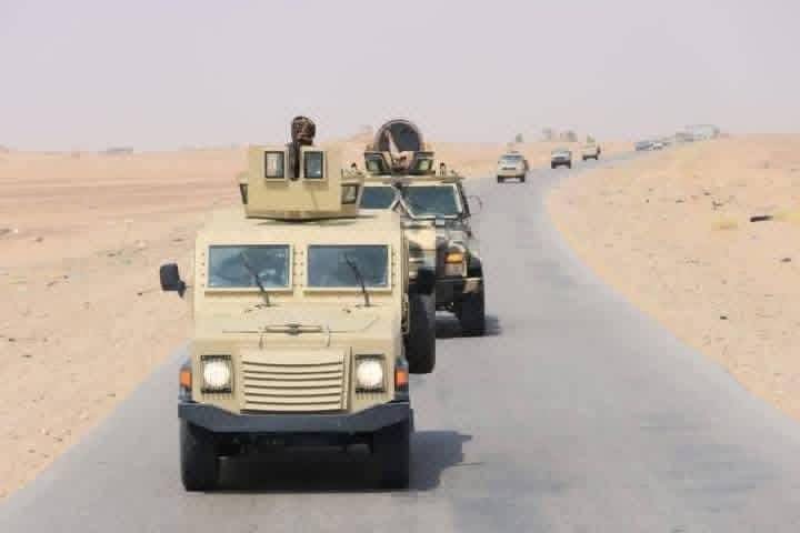 قوات الطوارئ اليمنية تخنق الحوثيين وتغلق أبرز مسارات التهريب عبر الصحراء.. تجفيف شرايين إمدادهم اللوجستي